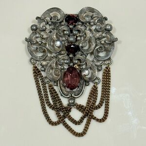 Vintage 1900s Doctor Dress Dress Clip Brooch